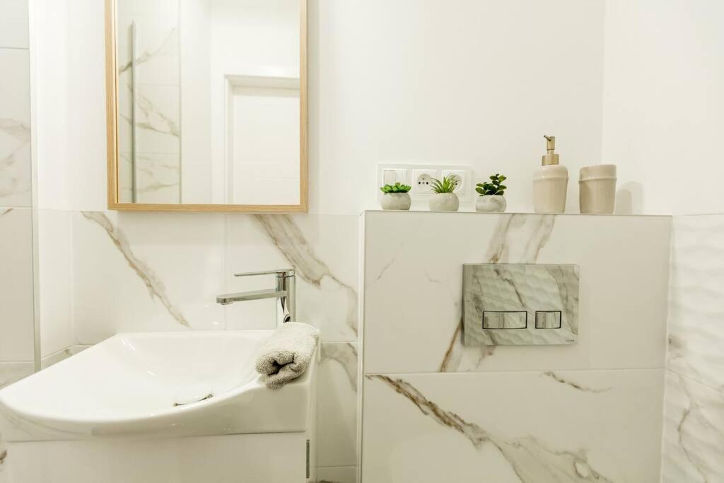 Stylish&Modern Studio In The Heart Of Warsaw!New! Bagian luar foto